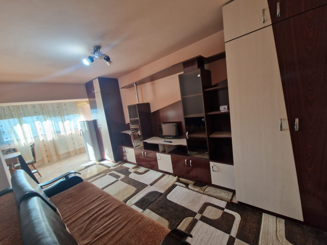 Nicolina apartament  34 mp, 1 camera,  decomandat, de vanzare,  (Pizza Nico la Bulevard) 162764
