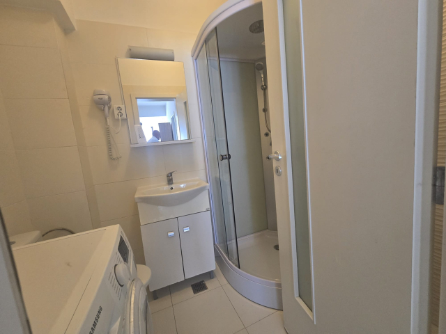 Apartament nou, 3 camere  open-space,  55 mp, Centru, de vanzare,  (Palas Mall, Universitatea Asachi) 162821