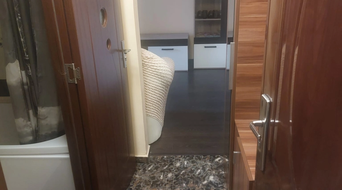 Oferta 2 camere, nedecomandat, 38 mp, de vanzare apartament in zona Tatarasi,  Piata Chirila - Ateneu imagine 14