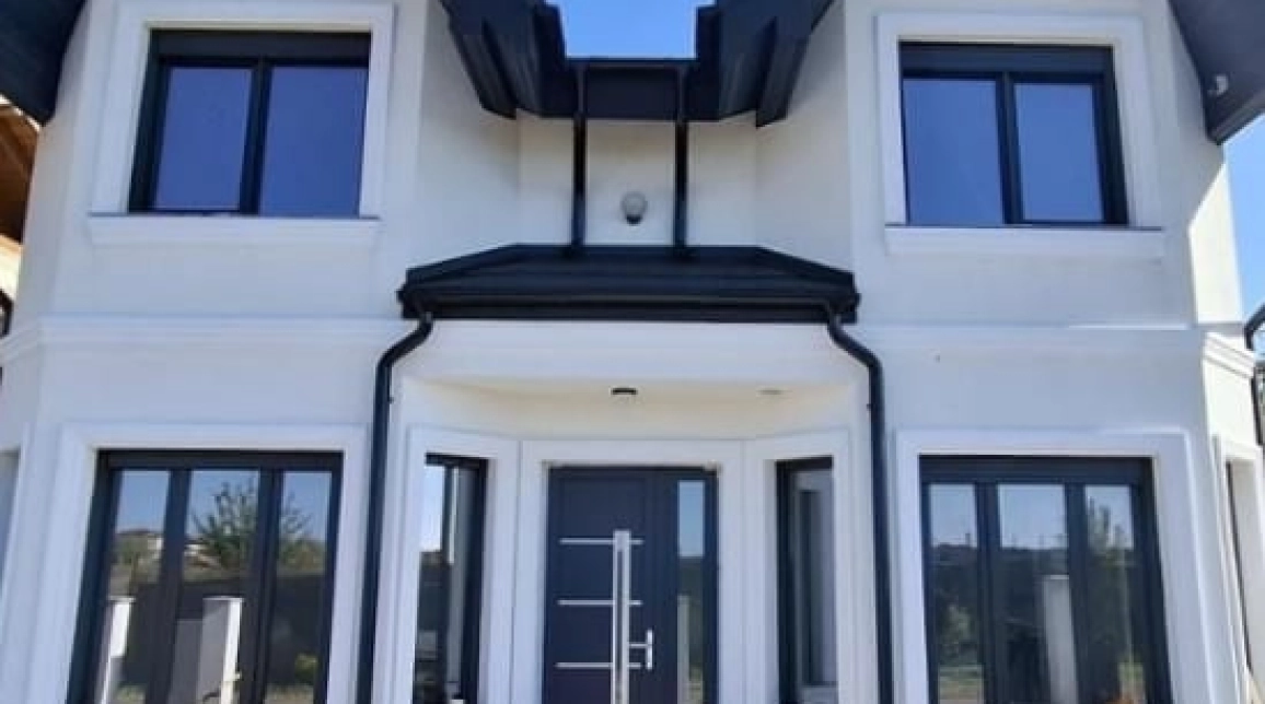 Oferta Casa de vanzare, 5 camere, 120 mp, Breazu,   imagine 1