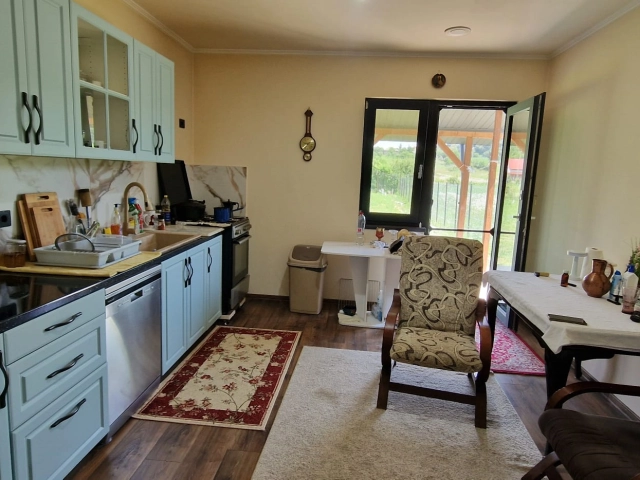 Apartament 3 camere - Semicentral