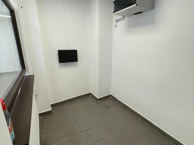 Spatiu comercial Nicolina Lidl 60mp  162466