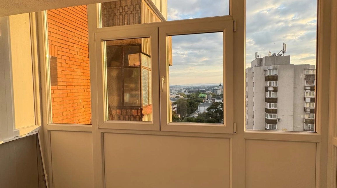 Oferta Apartament de inchiriat, 3 camere, decomandat, 67 mp, Centru,  Buld Independentei imagine 2