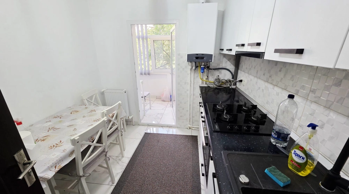Oferta Nicolina apartament 54 mp, 2 camere, decomandat, de inchiriat imagine 5