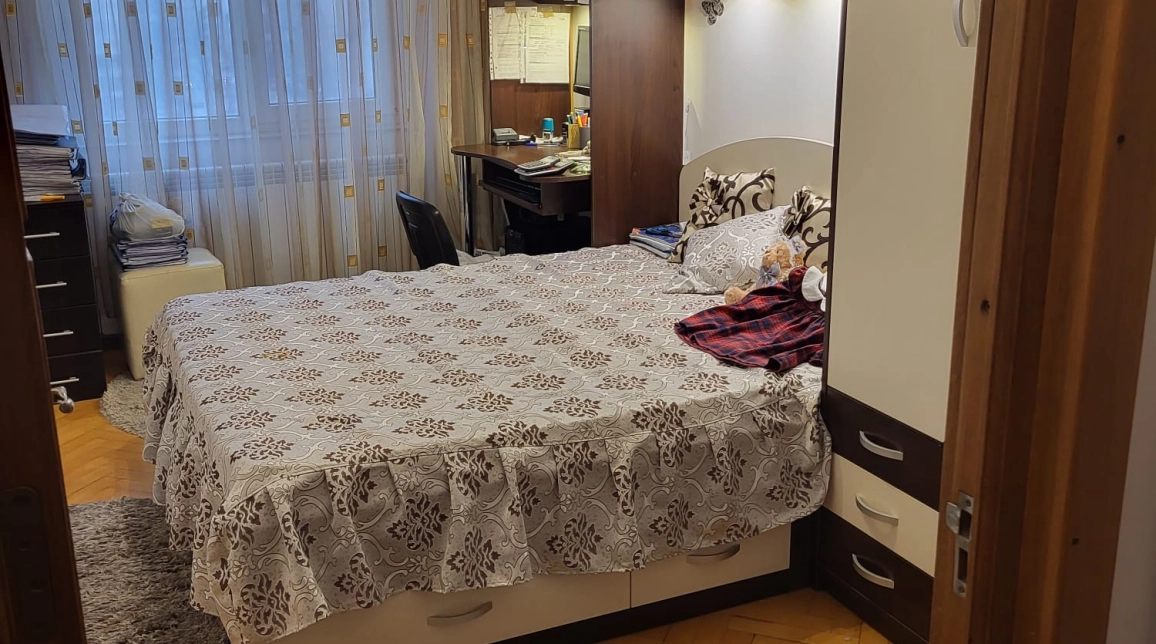 Oferta Gara apartament 80 mp, 3 camere, decomandat, de vanzare,  ARCU, CARREFOUR MARKET imagine 7