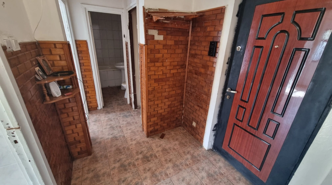 Oferta De vanzare apartament, 2 camere, decomandat, 52 mp, Podu Ros,  Piata Nicolina imagine 8