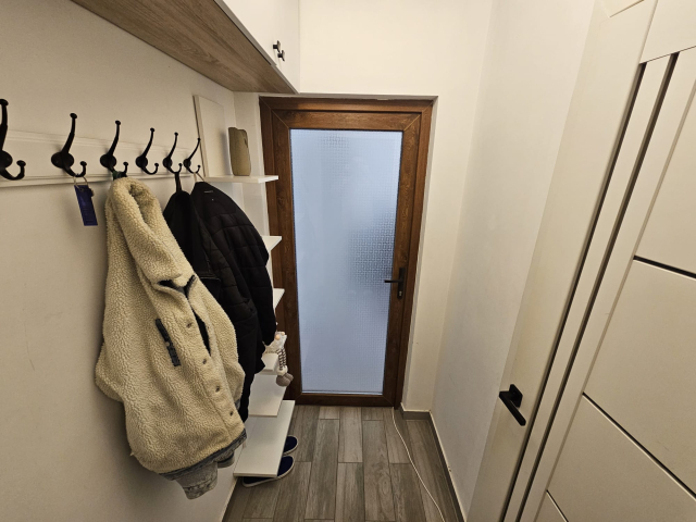 De vanzare apartament, 2 camere,  nedecomandat,  50 mp, Alexandru cel Bun,  (Liceul Miron Costin) 162307