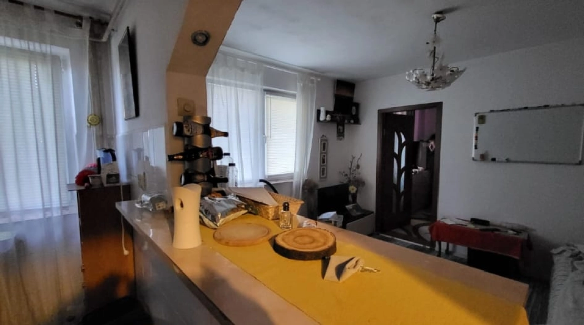 Oferta Alexandru cel Bun apartament 40 mp, 2 camere, decomandat, de vanzare,  Piata Alexandru imagine 5