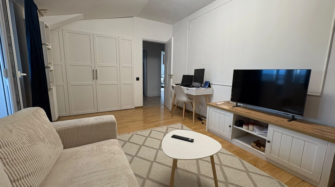 Oferta Apartament de vanzare, 2 camere, decomandat, 54 mp, Nicolina,  Pizza Nico imagine 3
