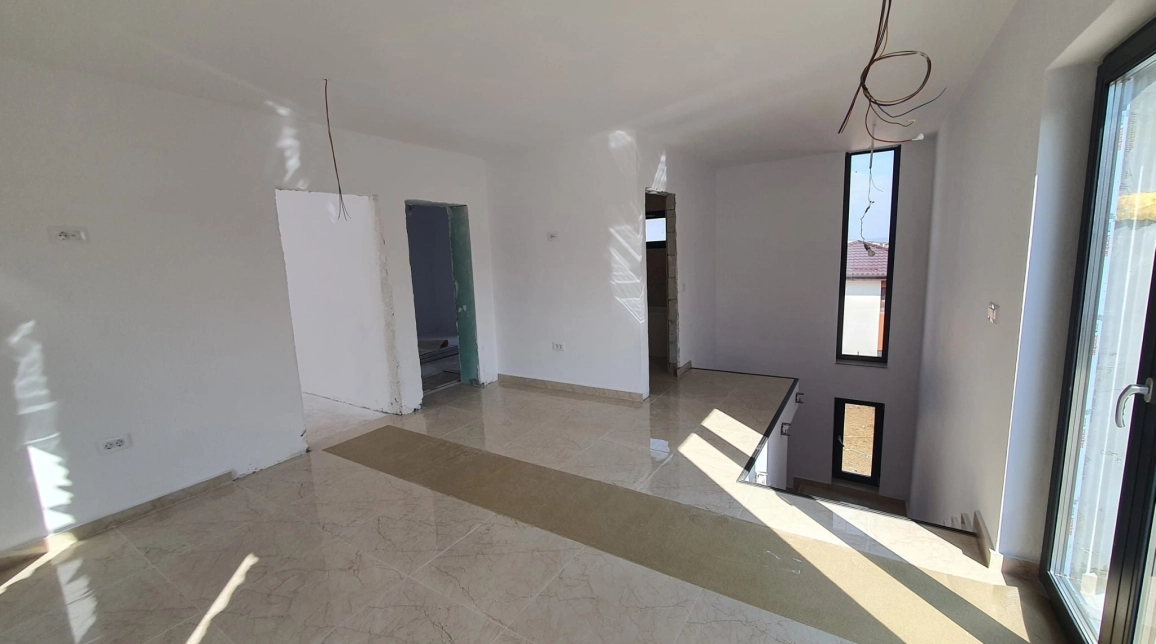 Oferta CUG casa 80 mp, 3 camere, de vanzare,  5 drumuri - Valea Adanca imagine 3