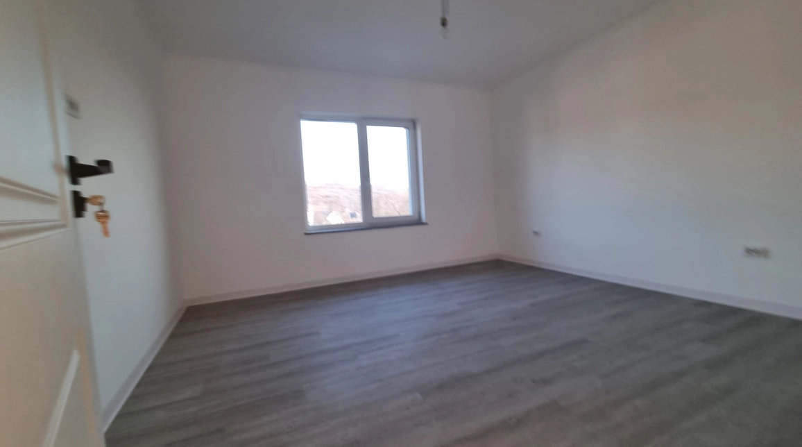 Oferta 4 camere, 119 mp, de vanzare casa in zona Miroslava,   imagine 1