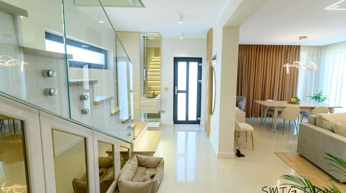 Oferta Casa, 4 camere , 120 mp, Valea Adanca, de vanzare,   Mega Image imagine 15