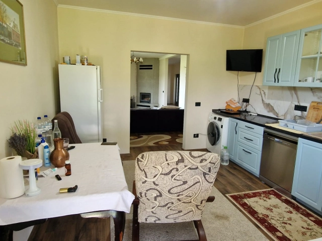 Apartament 3 camere - Semicentral