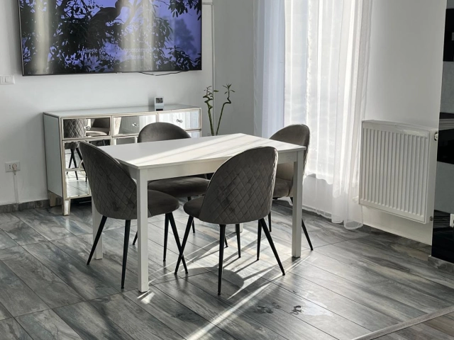 Apartament 4 camere - Valea Lupului