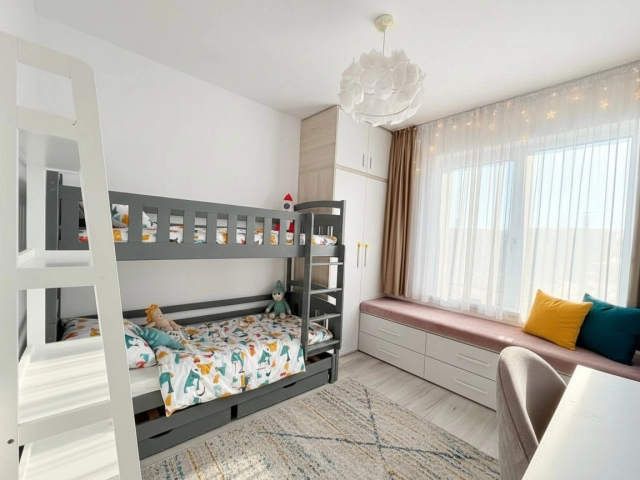 Apartament 3 camere - Nicolina