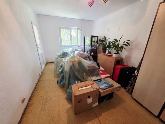 Apartament 3 camere - Alexandru cel Bun