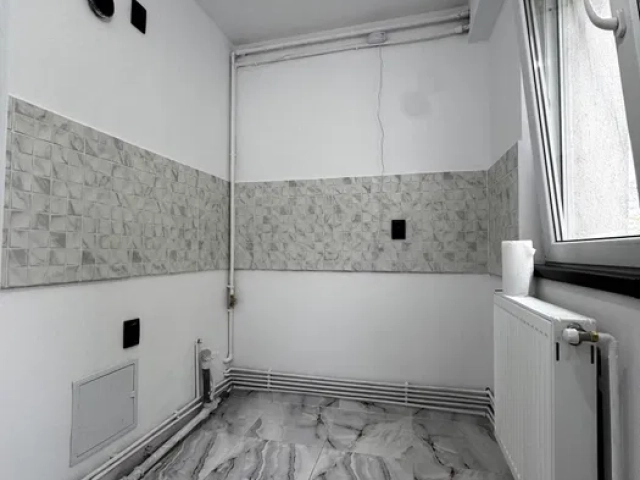 Apartament 3 camere - Tatarasi