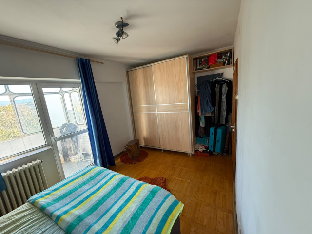 Podu Ros apartament  73 mp, 3 camere,  decomandat, de vanzare,  (Granit Bulevardul Socola) 163449