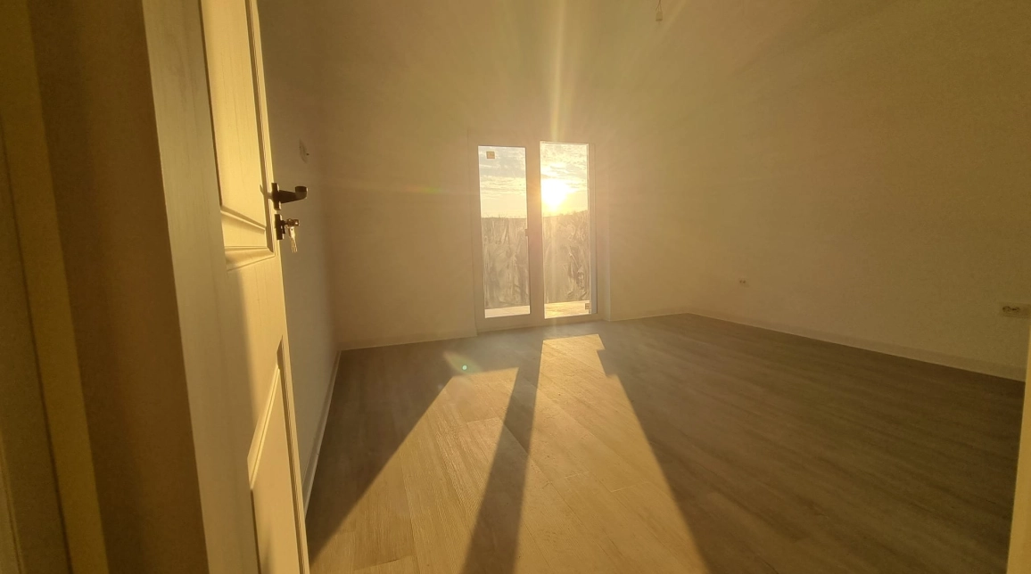 Oferta 4 camere, 119 mp, de vanzare casa in zona Miroslava,   imagine 7