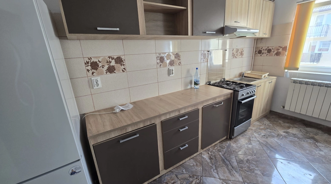 Oferta 3 camere, decomandat, 70 mp, de inchiriat apartament in zona Valea Lupului,  Popas Pacurari imagine 2