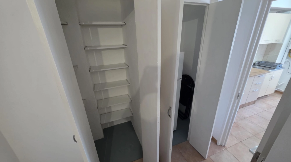 Oferta Apartament de inchiriat, 1 camera, decomandat, 47 mp, Nicolina,  Pizza Nico imagine 7