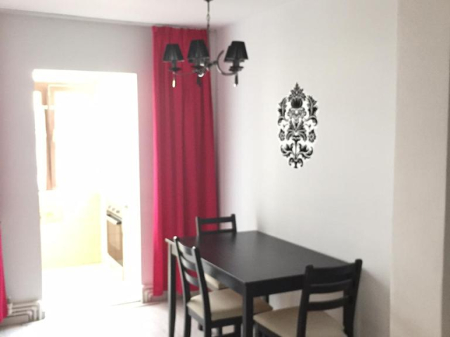 Central apartament  61 mp, 3 camere,  decomandat, de vanzare,  (PALAS MALL) 161644