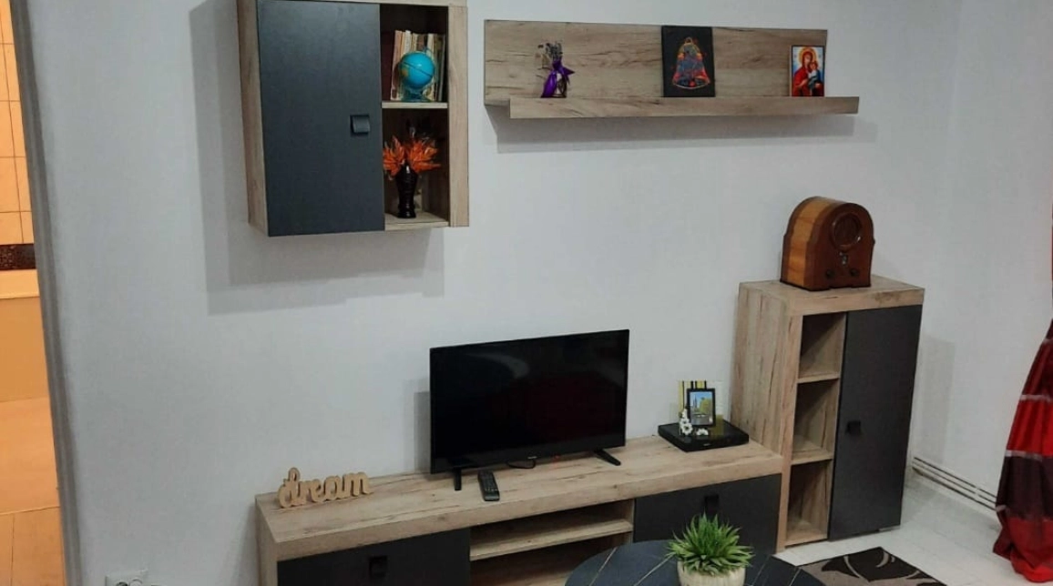 Oferta Apartament de vanzare, 2 camere, semidecomandat, 42 mp, Mircea cel Batran imagine 2