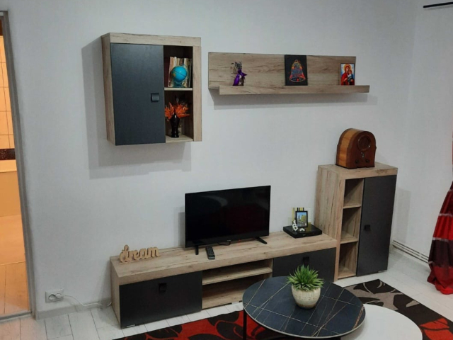Apartament de vanzare, 2 camere,  semidecomandat,  42 mp, Mircea cel Batran,   162230