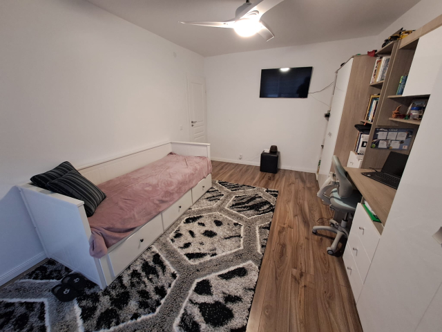 Pacurari apartament  78 mp, 3 camere,  decomandat, de vanzare,  (MOARA DE  FOC) 162409