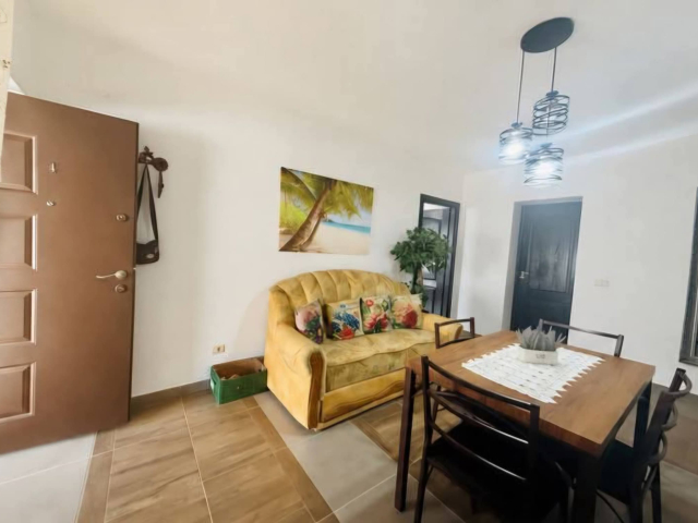 Girov apartament  62 mp, 2 camere,  decomandat, de vanzare,   163039