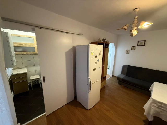 Apartament 2 camere - Podu Ros