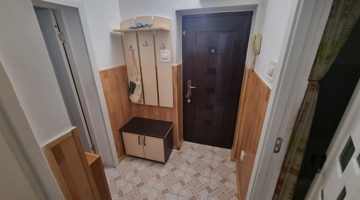 Oferta Tatarasi apartament 40 mp, 1 camera, decomandat, de vanzare,  Complex Stejar imagine 6