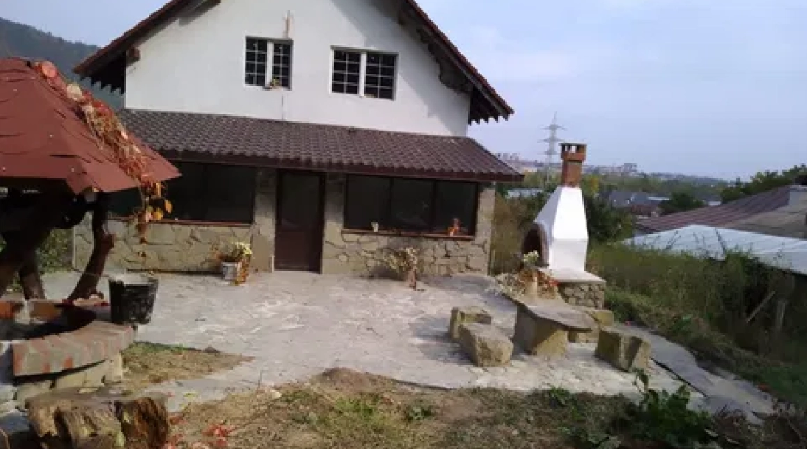 Oferta Casa, 4 camere , 200 mp, Valeni, de vanzare,  Cindia imagine 1