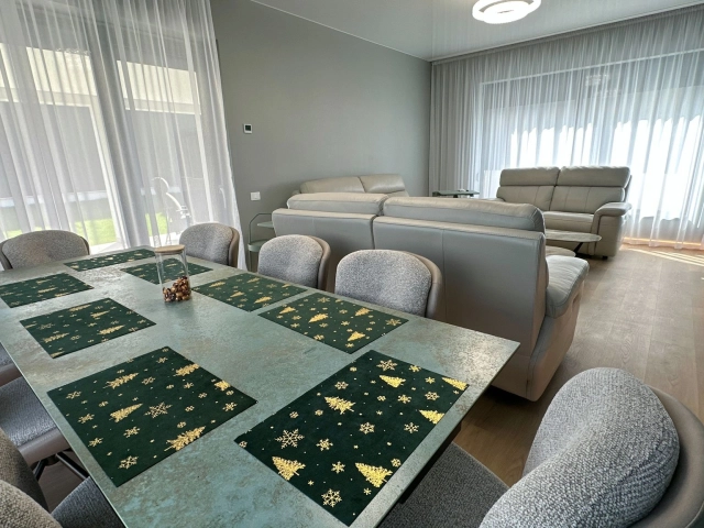 Apartament 4 camere - Bucium