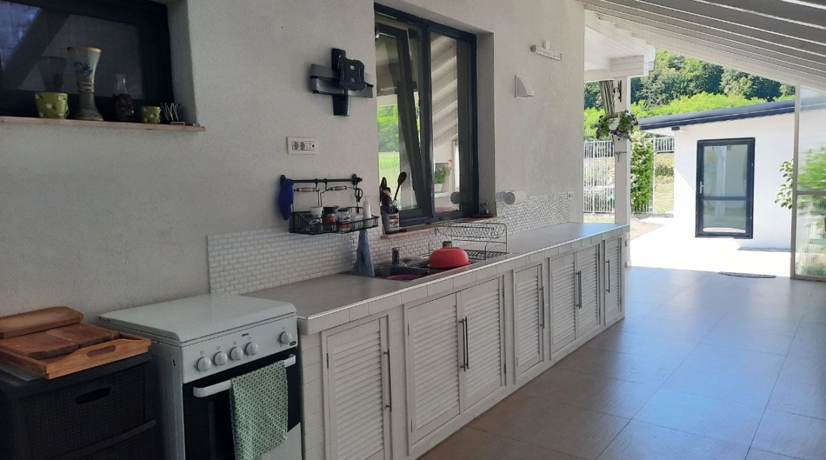 Oferta De vanzare casa, 5 camere, 170 mp, Bodesti,  Pensiunea Zestrea Bunicilor imagine 8