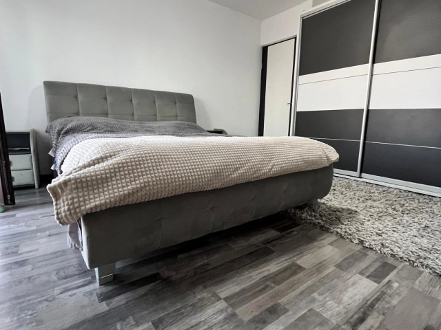 Apartament 4 camere - Valea Lupului