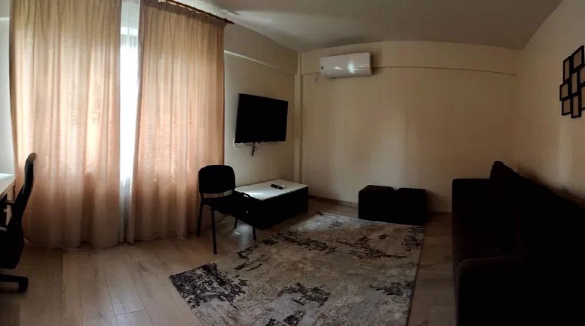 Oferta De inchiriat apartament, 2 camere, decomandat, 46 mp, Centru,  La Doi Pasi imagine 4