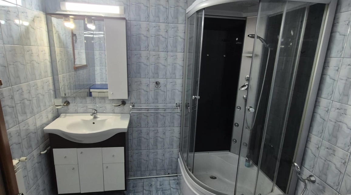 Oferta Spatiu birou de inchiriat Podul de Fier Vila 2 etaje, ideala pt Birouri 280mp  imagine 9