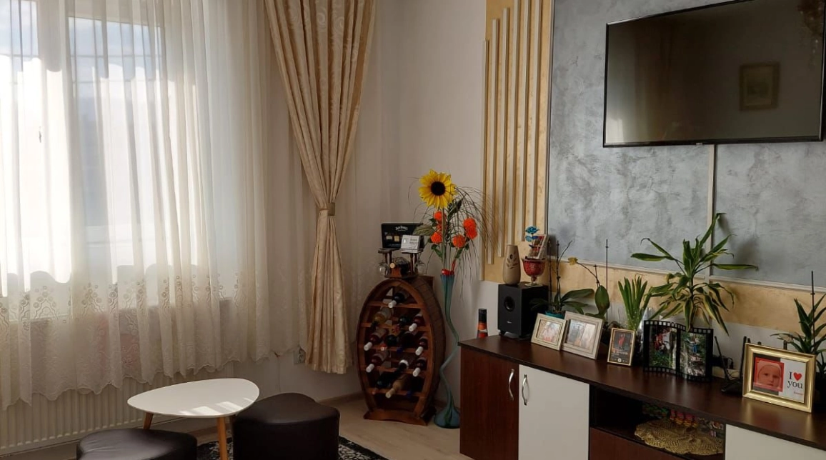 Oferta Garsoniera de vanzare, 29 mp, Savinesti imagine 1