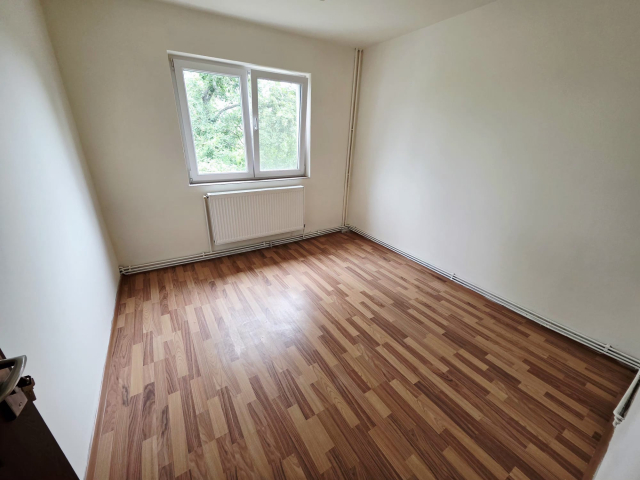 Mircea cel Batran apartament  42 mp, 2 camere,  semidecomandat, de vanzare,  (BRD) 162999