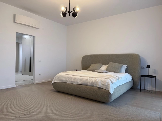 Apartament 2 camere - Centru