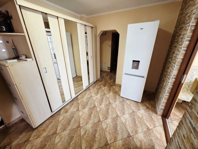 Apartament 2 camere - Alexandru cel Bun