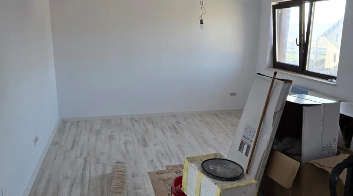 Oferta De vanzare casa, 3 camere, 90 mp, Miroslava,  la 2 km de primarie imagine 3