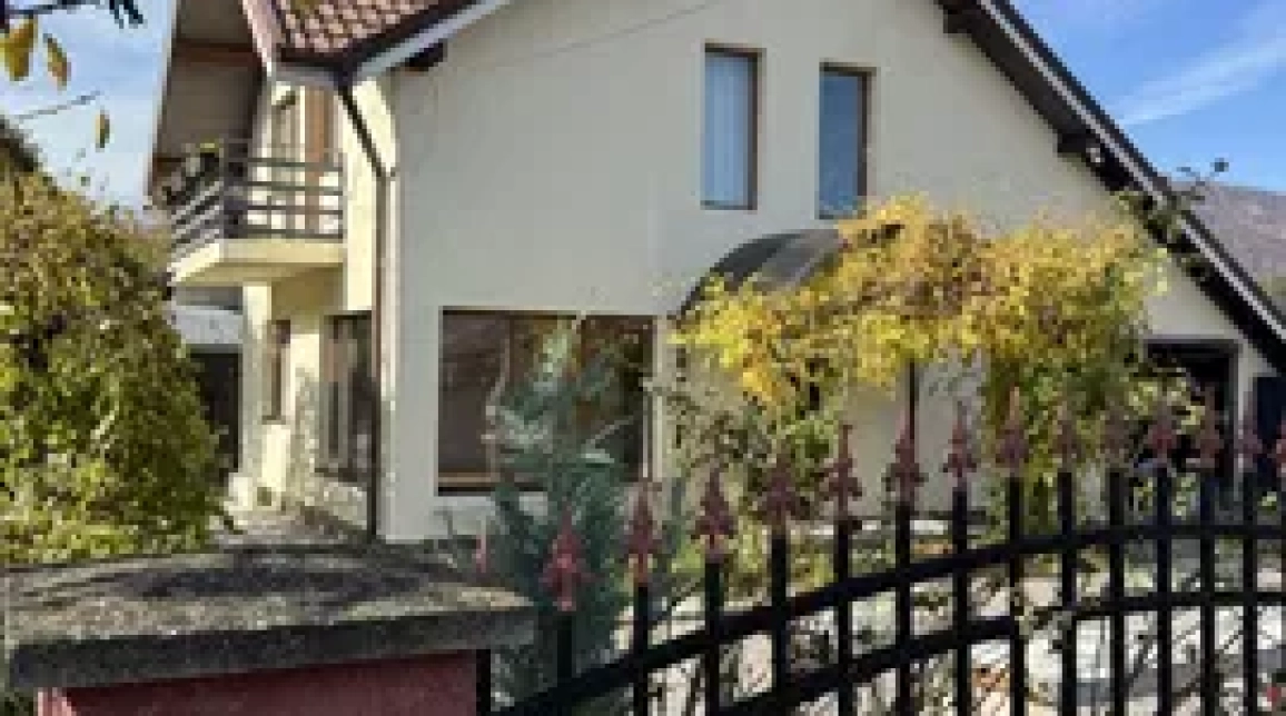 Oferta 3 camere, 155 mp, de vanzare casa in zona Pangarati,  Preluca imagine 13