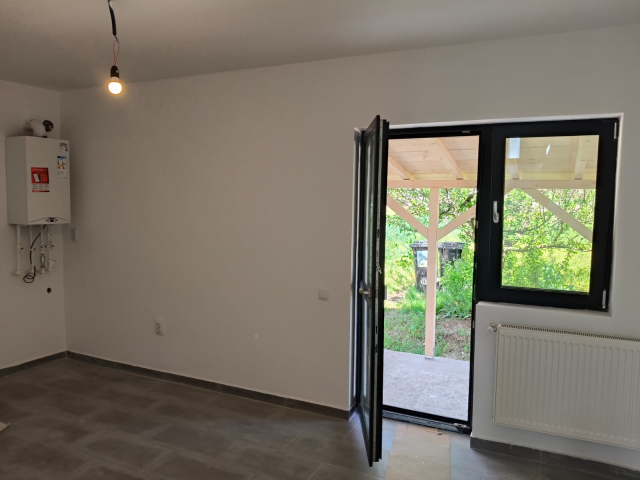 Tomesti casa 100mp, 3 camere,  de vanzare,  (  dupa primarie) 160649