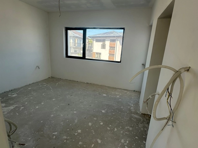 Apartament 4 camere - Valea Adanca