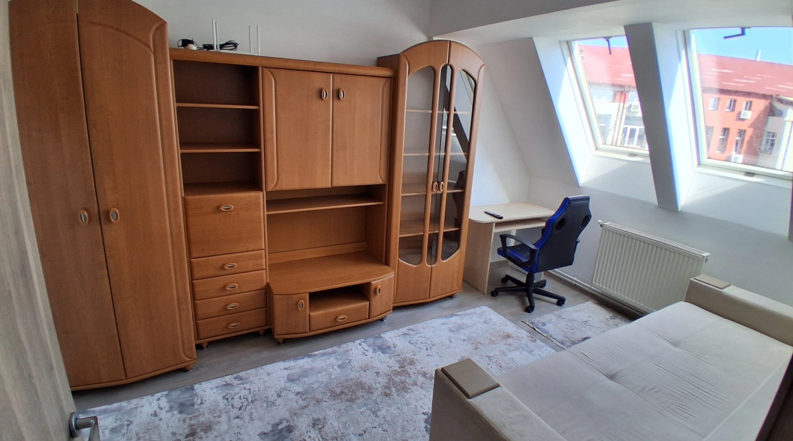 Oferta Apartament de vanzare, 2 camere, decomandat, 39 mp, Gara,  SILVESTRU imagine 1