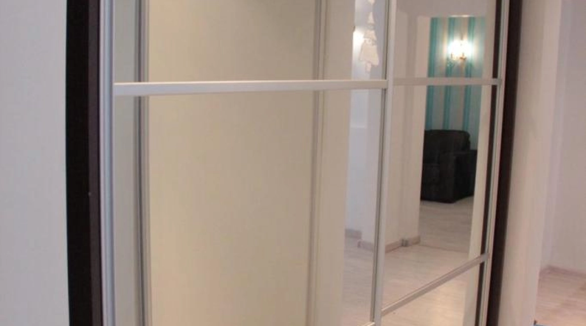 Oferta Central apartament 61 mp, 3 camere, decomandat, de vanzare,  PALAS MALL imagine 4