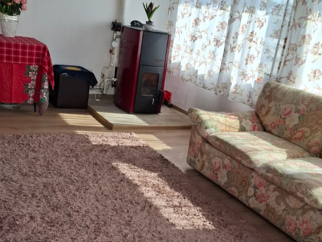 Girov apartament  62 mp, 2 camere,  decomandat, de vanzare,   163039