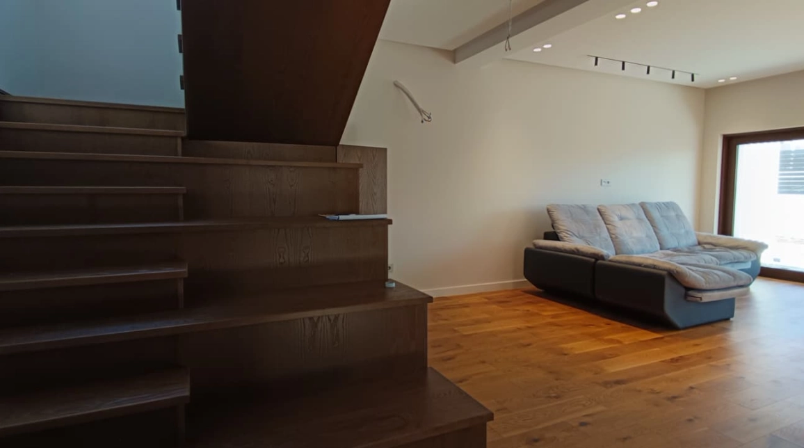 Oferta De vanzare casa, 4 camere, 120 mp, Breazu,  Asfalt-Drum privat imagine 2